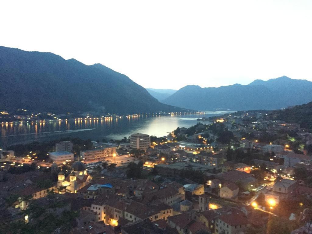 Apartamento Studio Jeff 1 Kotor Exterior foto